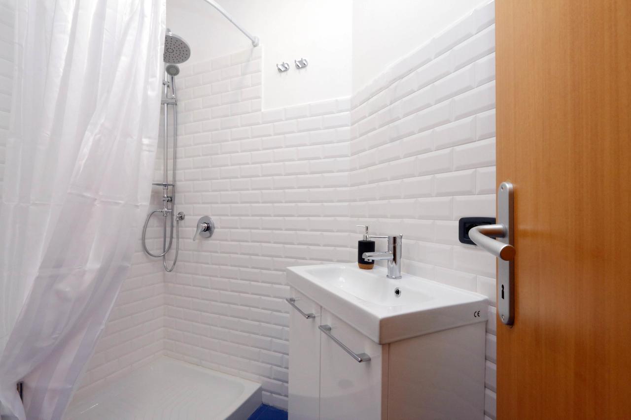 Monti Central Apartment Рим Экстерьер фото