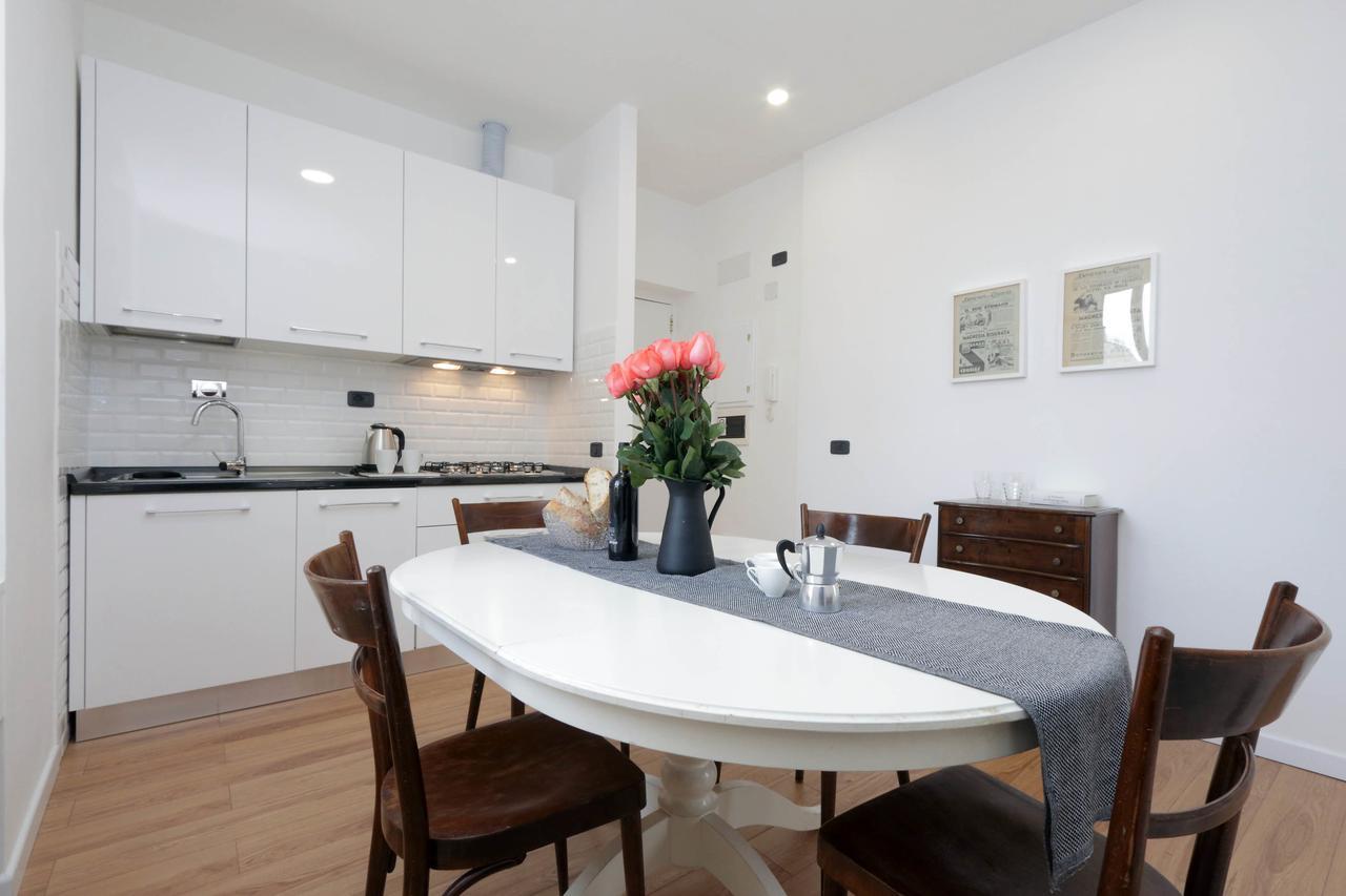 Monti Central Apartment Рим Экстерьер фото