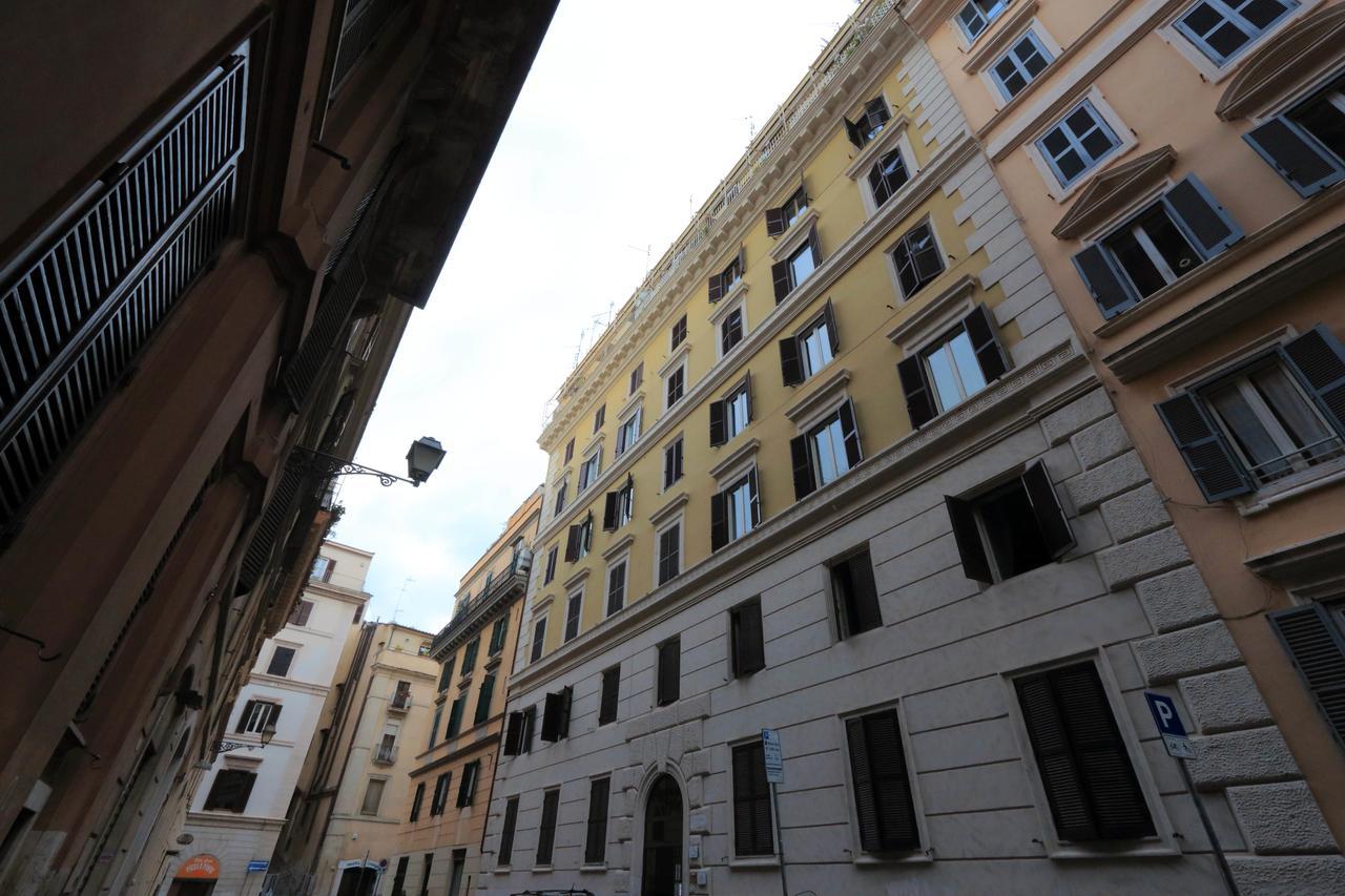 Monti Central Apartment Рим Экстерьер фото