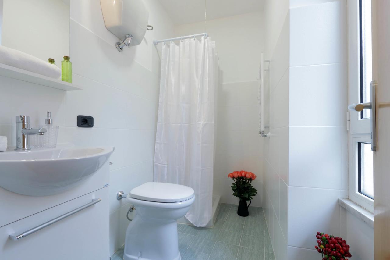 Monti Central Apartment Рим Экстерьер фото